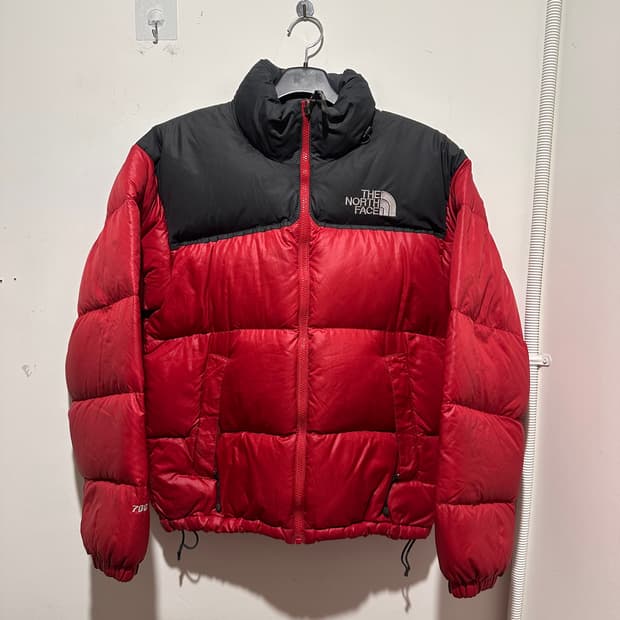 노스페이스 700 레드 블랙 패딩