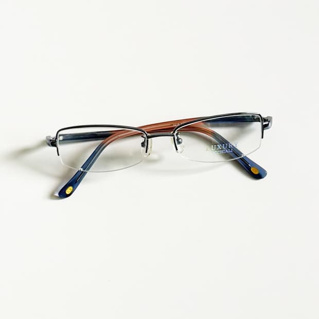 LUXURY OCCHIALI 반무테 스퀘어 메탈 빈티지 안경