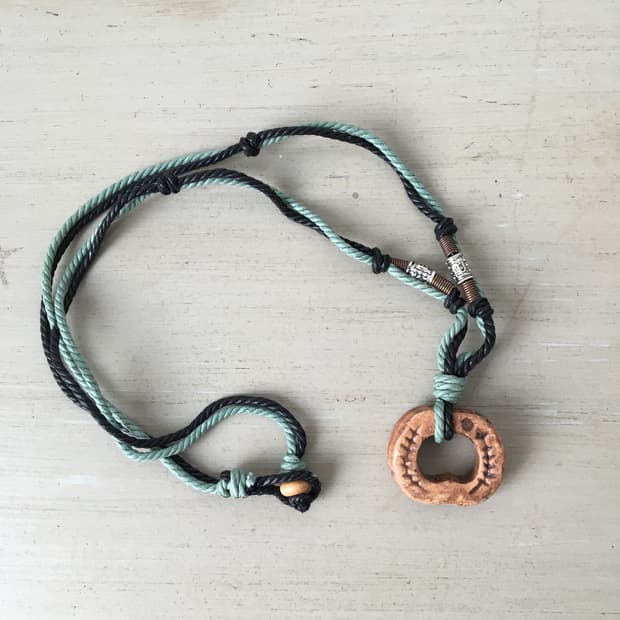  ethnic mood necklace