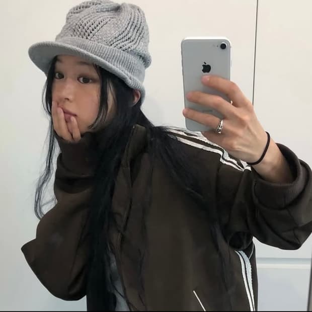 (새상품)코이세이오 코이 바이저 크로셰 비니 멜란지 그레이