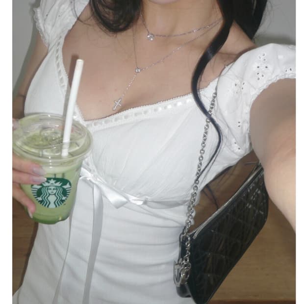 엔젤넘버 555 puff dress