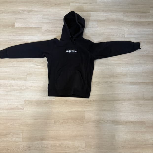 슈프림 박스로고 후드티 판매합니다