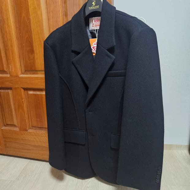 샌드사운드 Structured Felt Blazer Black