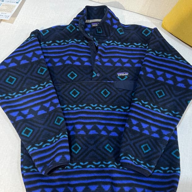 파타고니아 아즈텍 패턴 헤비웨이트 신칠라 16년 민트급 맨-m