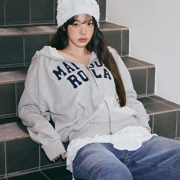 로라로라 후드집업