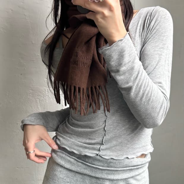 Vivienne Westwood 비비안웨스트우드 브라운 머플러