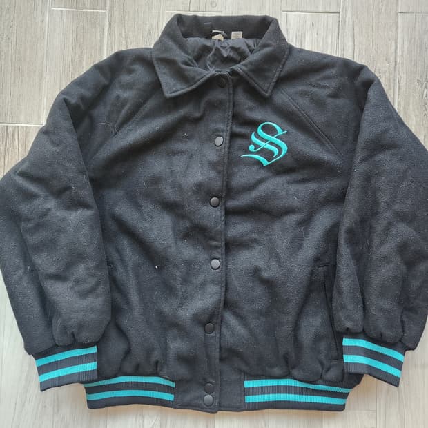 해리포터 x H&M 슬리데린 자수 봄버 자켓 L