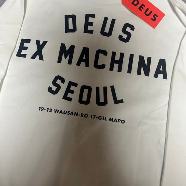 [새상품] 데우스 엑스 마키나 서울 롱슬리브 s사이즈