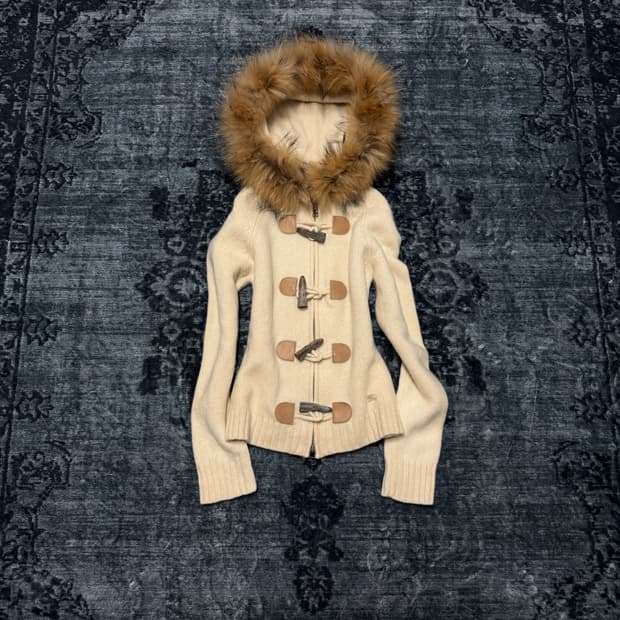 Burberry blue label 00s trimming fur car