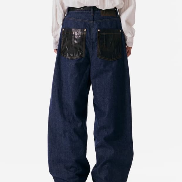 아캄 레더 패치 데님 팬츠 블루 2사이즈