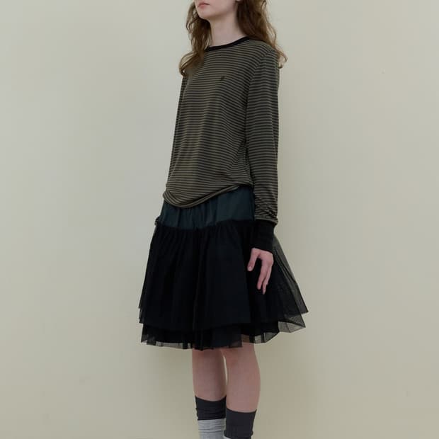 노컨텐츠 메쉬 스커트 블랙