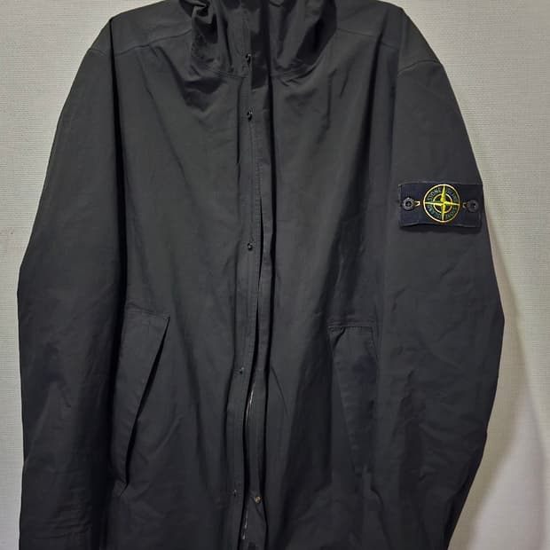 정품 스톤아일랜드 고어텍스 후드 자켓 100 / L