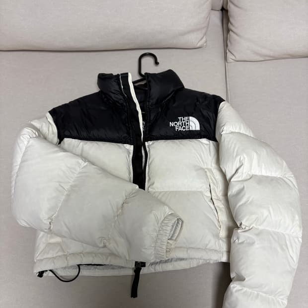 노스페이스 눕시 화이트 해외판 