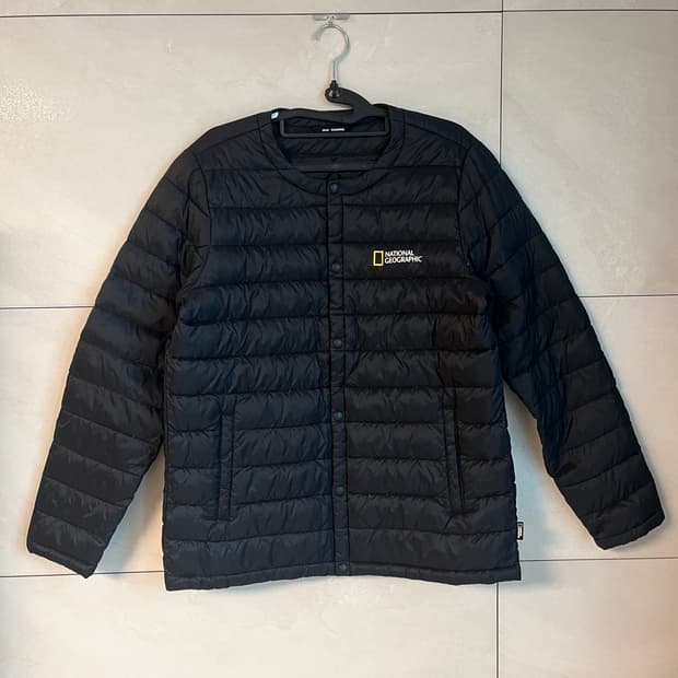 내셔널지오그래픽 경량 패딩 블랙 (M size) 