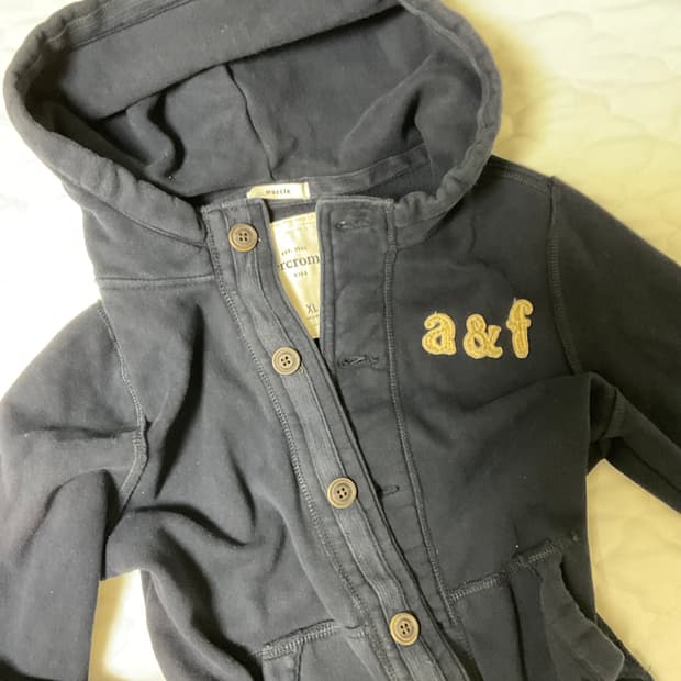 아베크롬비 네이비 버튼 후드집업