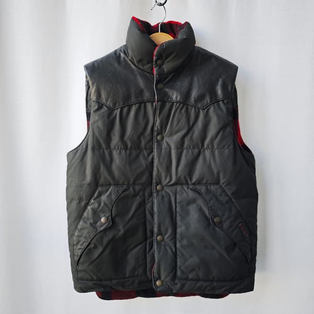 폴로 랄프로렌 소가죽 다운 패딩 리버시블 베스트 블랙 레드 S