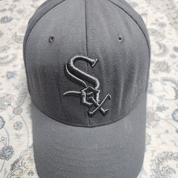MLB 시카고 화이트삭스 그레이 볼캡 S-M