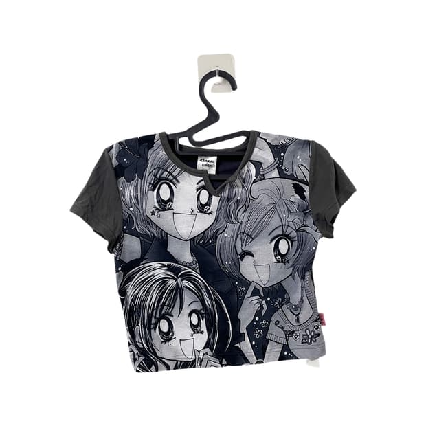 키르시 갤즈 콜라보 크롭 반팔