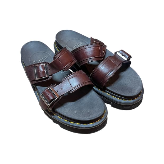 260) 닥터마틴 마일즈 브란더 레더 버클 샌들