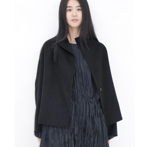 유노이아 숏코트