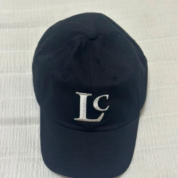 로우클래식 빅 로고 볼캡 블랙 새상품