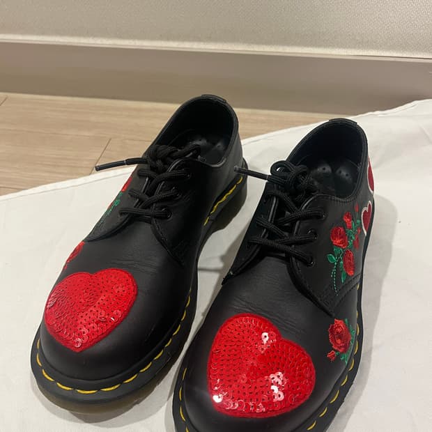 닥터마틴 1461 하트 로즈 230 UK4사이즈