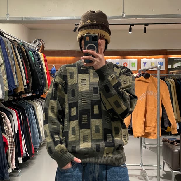 빈티지 패턴 니트