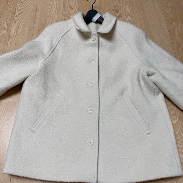 타낫 부클 코트