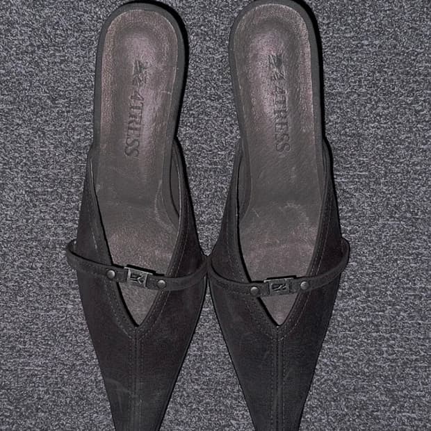 포트리스 ESSENTIAL WAXED MULES 01 GRAY 235