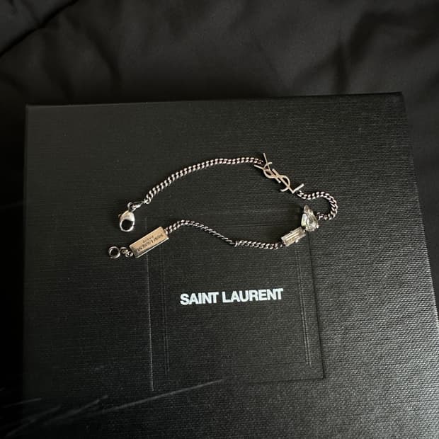 생로랑 오피움 참 브레이슬릿