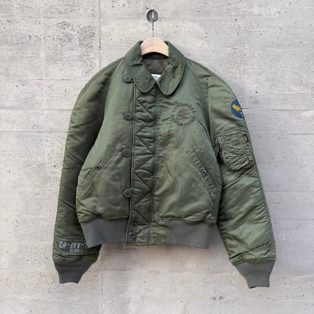 펜타콘 인더스트리 N-2B 타입 플라잉 파카