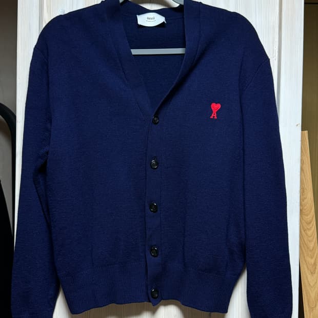 아미 메리노울 네이비 가디건
