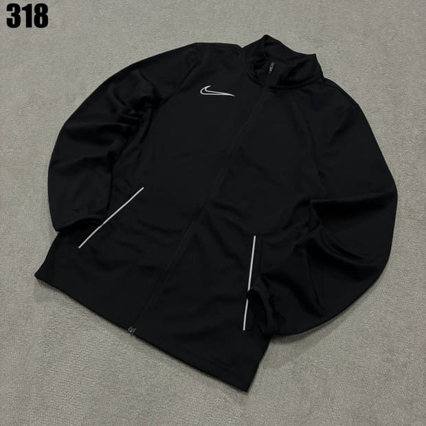 나이키 블랙 져지