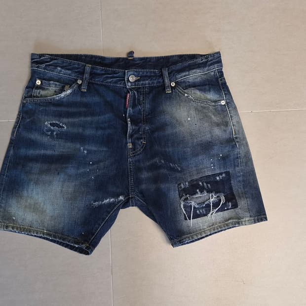 Dsquared2 디스퀘어드 디스트로이드 데님 반바지