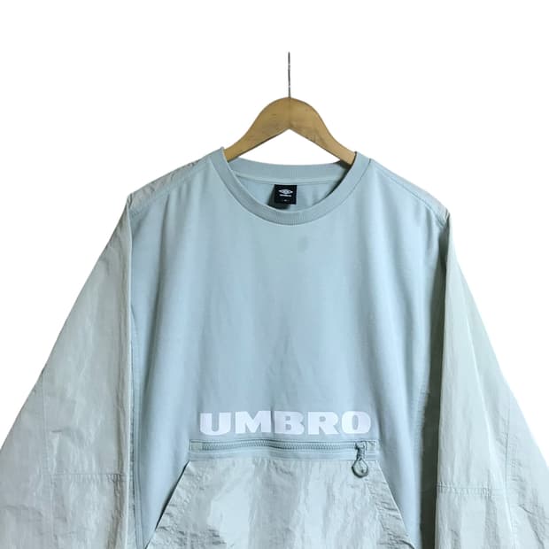 엄브로 유니크 웜업 바람막이