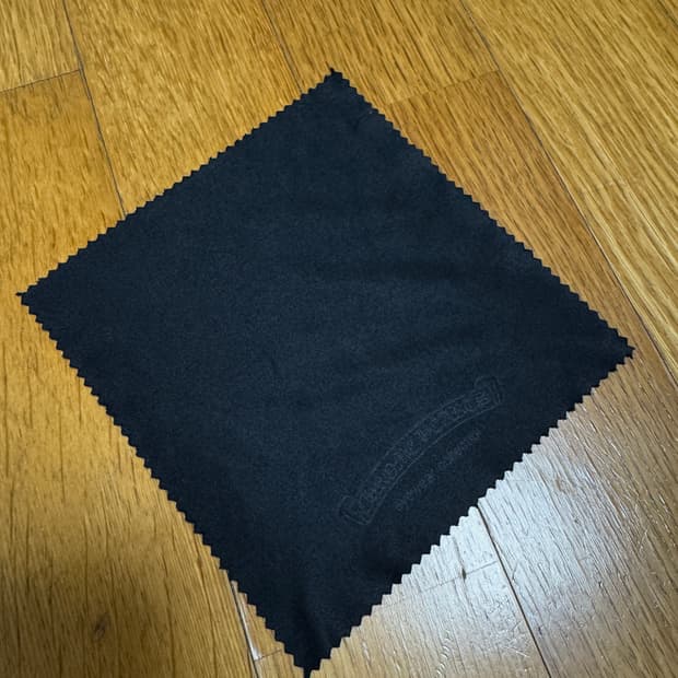 크롬하츠 안경닦이 새상품