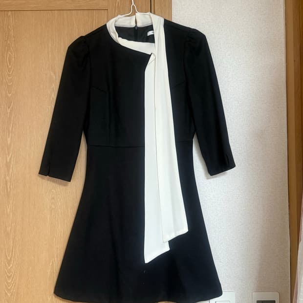 모던로브 자체제작 원피스 폴인럽 하객룩 원피스