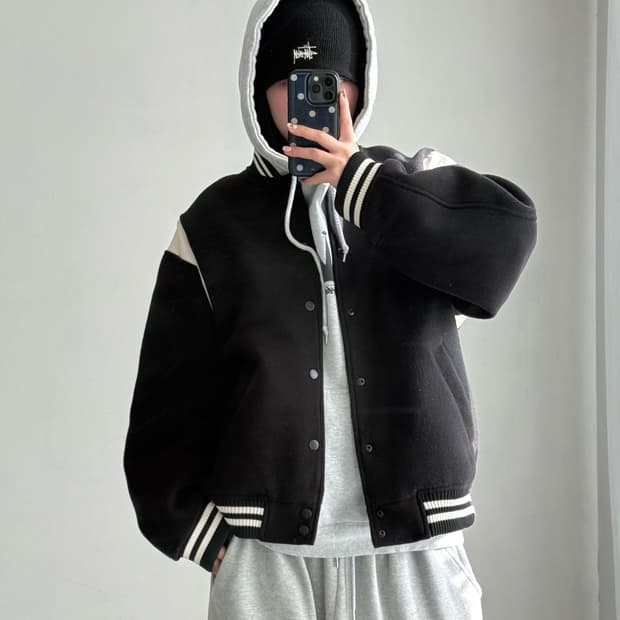 파르티멘토 블랙 바시티 자켓