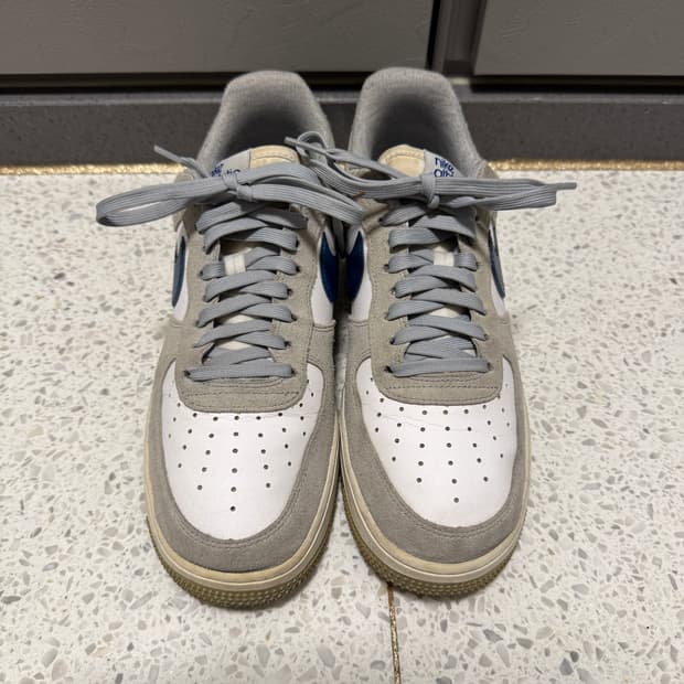 나이키 에어포스1 스모크 그레이 260