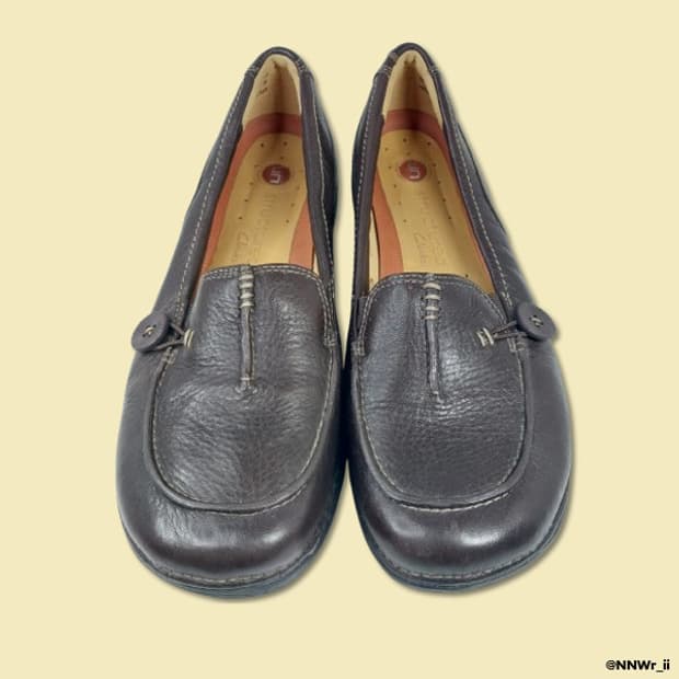 CLARKS MARY JANE BROWN