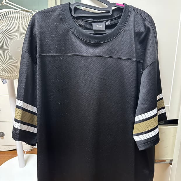 스투시 서프맨 메쉬 풋볼 저지 블랙