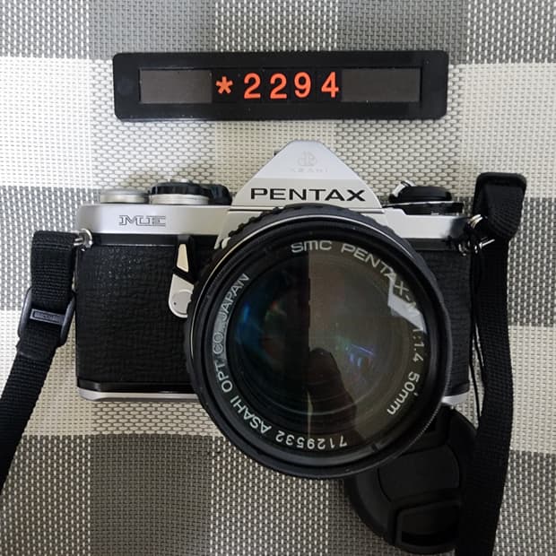 펜탁스 ME 필름카메라 1.4 단렌즈 실버바디