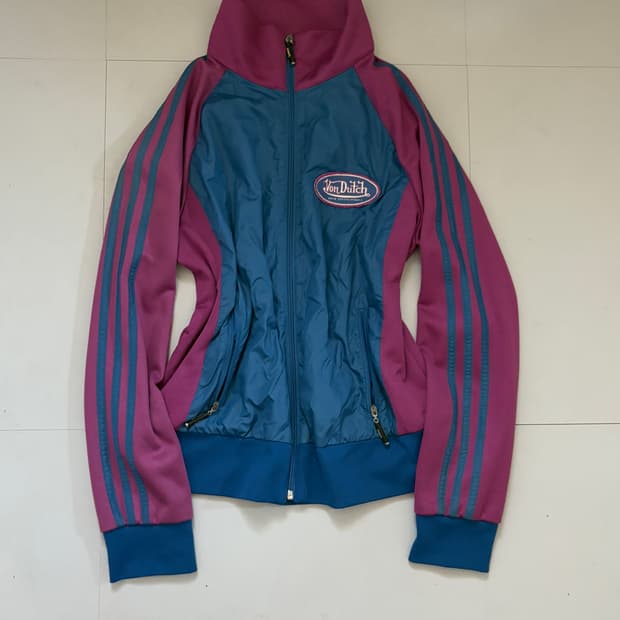 • Von Dutch Magenta Pink & Blue Track To