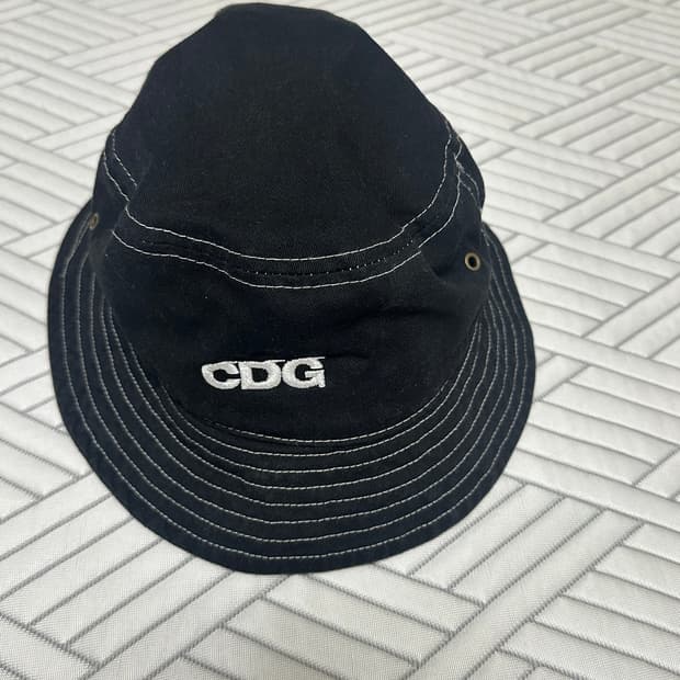 꼼데가르송 CDG 버킷햇 벙거지 모자 블랙 L/LX