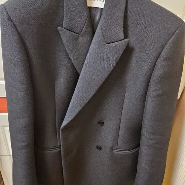 렉토 70s 아워글라스 자켓 s 팝니다.