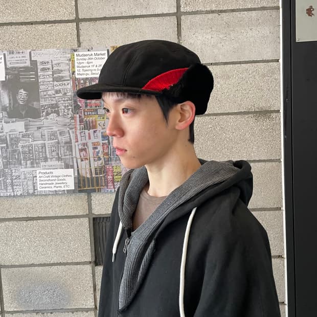 꼼데가르송 셔츠 이어플랩 캡