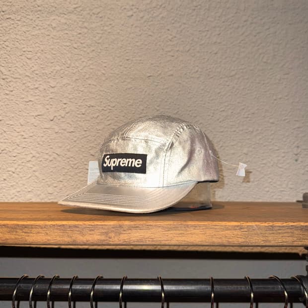 슈프림 캠프캡 실버