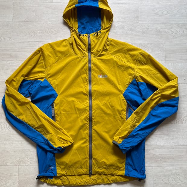 Tilak 티락 퍼텍스 윈드 브레이커(m)