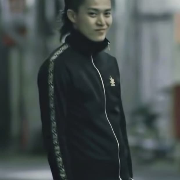 (95~100)M 크로우즈 제로 켄지 2중지퍼 [골드금장] 트랙탑져지