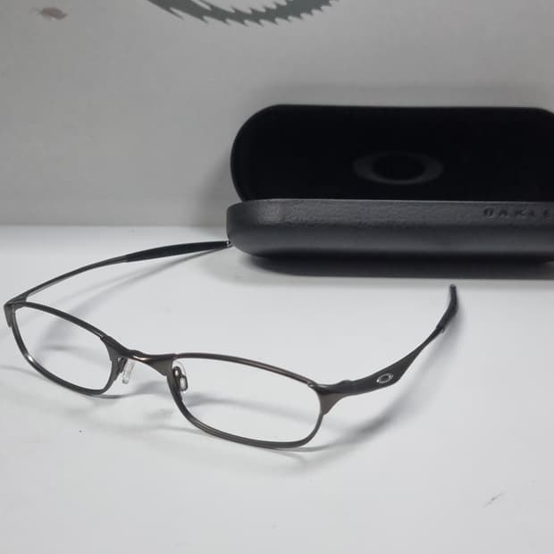 오클리 안경 RX 스트레이트라인 퓨터